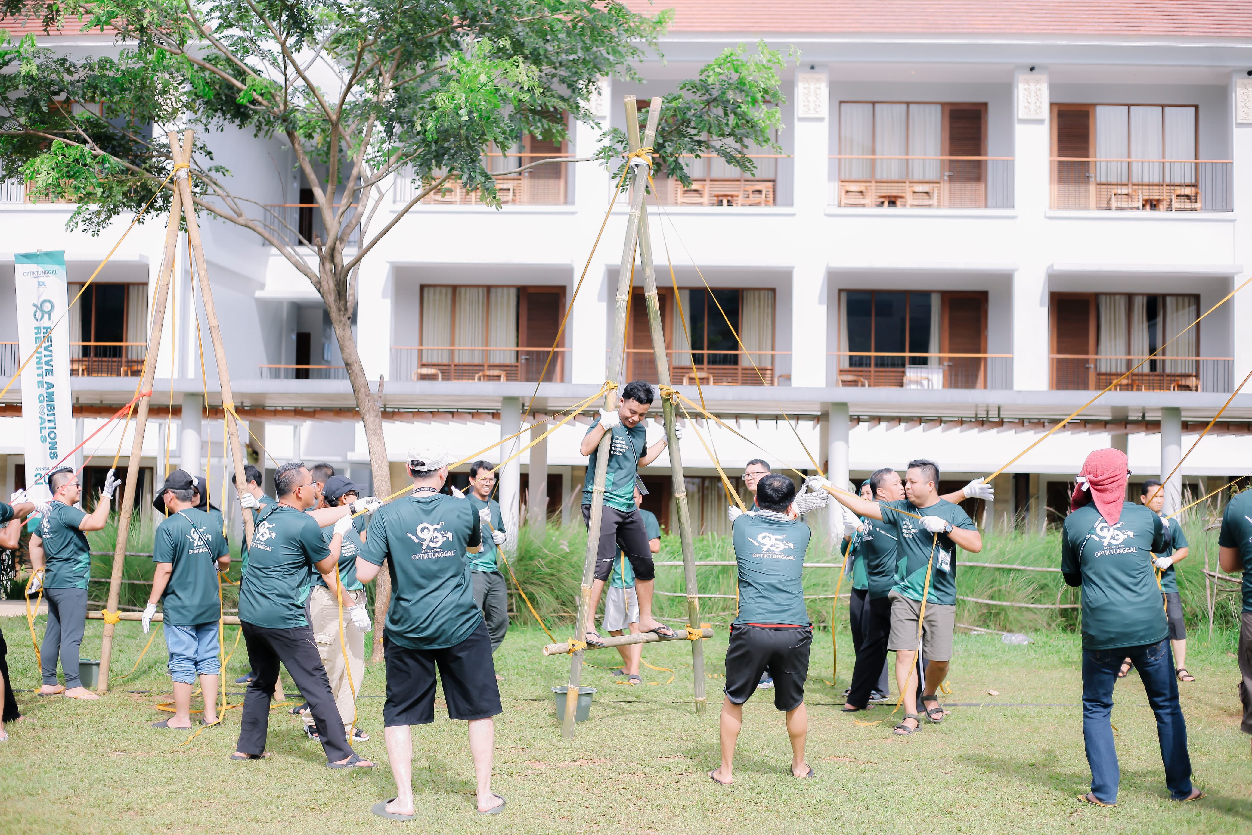 Manfaat Outbound untuk Team Building di Perusahaan